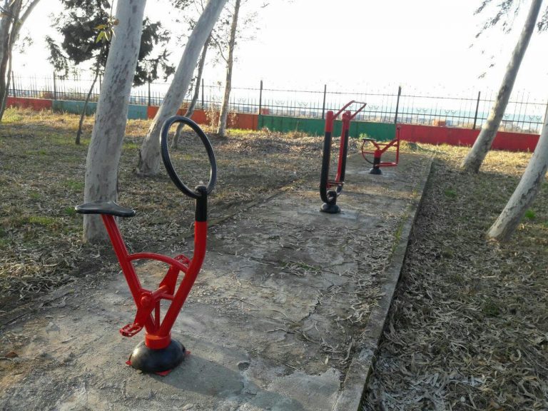Body building equipments of park